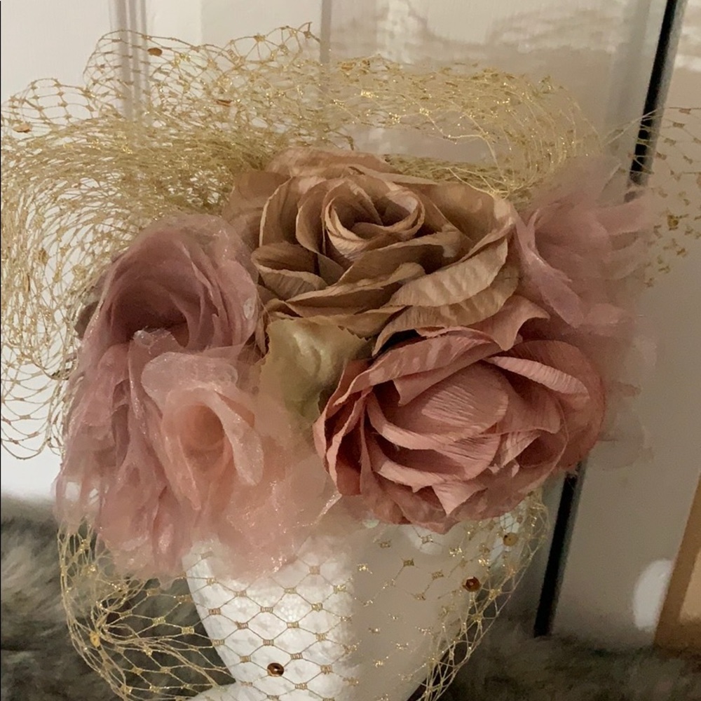 Hat - Picture 2 of 6